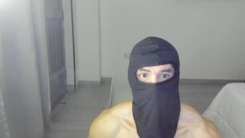 Snapshot of mysterious_muscles chatting on 16, 4, 2026 mysterious_muscles online show from 16, 4, 2026