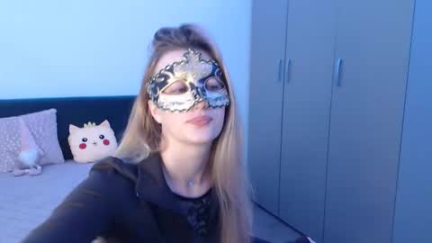 Snapshot of mysterygirl2023 chatting on 27, 3, 2026 Mystery Girl online show from 27, 3, 2026