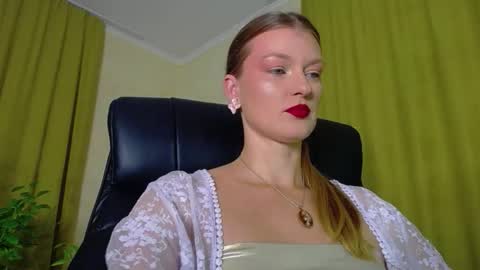 mysticvenus_ online show from 7, 11, 2025