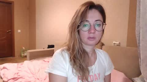 Snapshot of mystiquemaya chatting on 12, 2, 2025 Maya online show from 12, 2, 2025