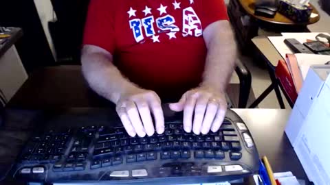 Snapshot of mytimeyourtimeourtime chatting on 26, 5, 2026 ItsTime online show from 26, 5, 2026