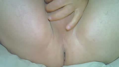 Snapshot of myxiao chatting on 6, 1, 2025 rudisuzzy online show from 6, 1, 2025