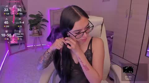 Snapshot of naath_ chatting on 3, 1, 2025 anny online show from 3, 1, 2025