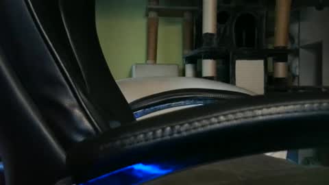 Mario online show from 4, 3, 2025