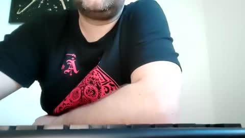 Snapshot of nadir_sinz chatting on 7, 4, 2026 Nadir online show from 7, 4, 2026