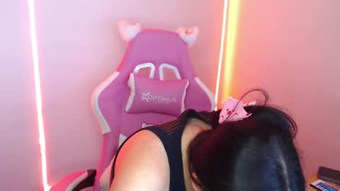 Snapshot of nahia__1 chatting on 17, 4, 2026 Nahia online show from 17, 4, 2026