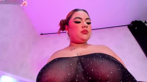 Snapshot of nahiara_lee_ chatting on 14, 10, 2025 Nahia online show from 14, 10, 2025