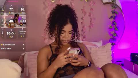 NahiaraReina  online show from 21, 3, 2026