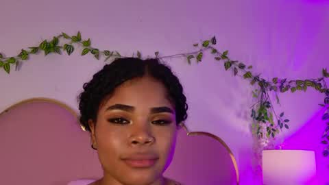 Snapshot of nahiarareina chatting on 24, 5, 2026 NahiaraReina online show from 24, 5, 2026