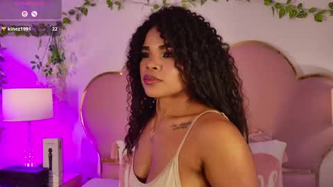 Snapshot of nahiarareina chatting on 27, 5, 2026 NahiaraReina online show from 27, 5, 2026