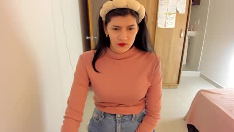 Snapshot of nahomi2021 chatting on 5, 2, 2025 independent model online show from 5, 2, 2025