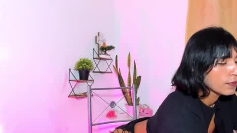  Naomi  online show from 8, 11, 2025