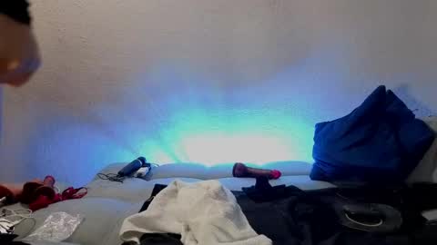 Nahomi  online show from 14, 4, 2026