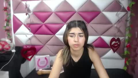 NahomiConnorr online show from 14, 1, 2025