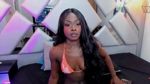 Snapshot of nahomii_hill chatting on 24, 2, 2025 Nahomi online show from 24, 2, 2025