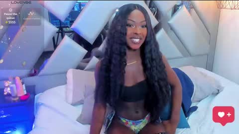 Snapshot of nahomii_hill chatting on 8, 3, 2025 Nahomi online show from 8, 3, 2025