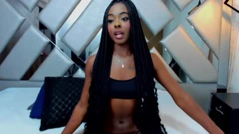 Snapshot of nahomii_hill chatting on 23, 6, 2026 Nahomi online show from 23, 6, 2026