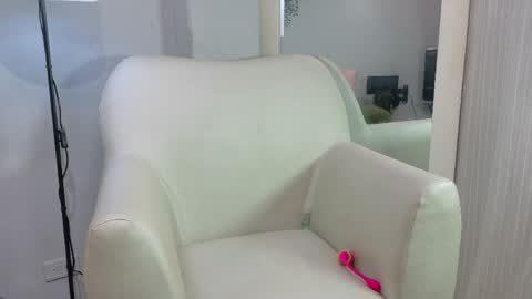 nahommybell online show from 31, 3, 2026