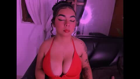 nahomy_hancook online show from 22, 11, 2025