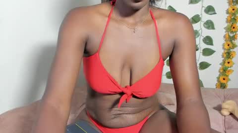 Nahomy  online show from 27, 5, 2026