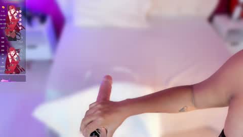 Snapshot of nahomyroberts chatting on 25, 2, 2025 Nahomy Roberts online show from 25, 2, 2025