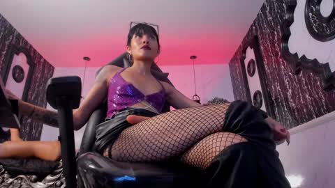 Naila online show from 14, 1, 2025