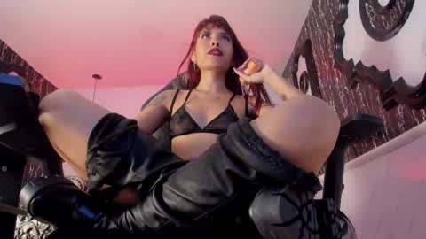 Naila online show from 22, 2, 2025