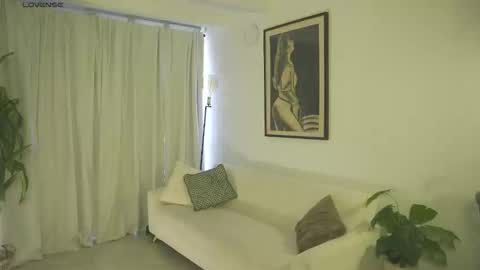 Lia online show from 27, 2, 2026