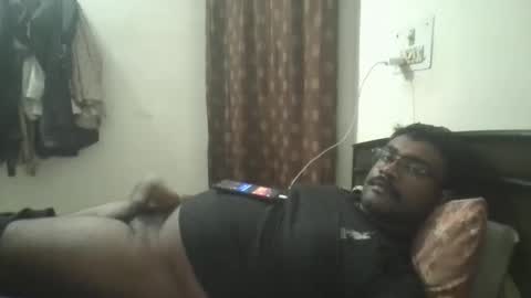 Snapshot of nairanandu28 chatting on 27, 3, 2026 NAIRANANDU28 online show from 27, 3, 2026