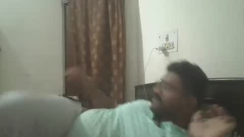 Snapshot of nairanandu28 chatting on 2, 4, 2026 NAIRANANDU28 online show from 2, 4, 2026