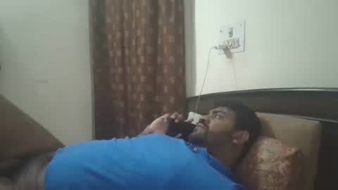 Snapshot of nairanandu28 chatting on 20, 4, 2026 NAIRANANDU28 online show from 20, 4, 2026