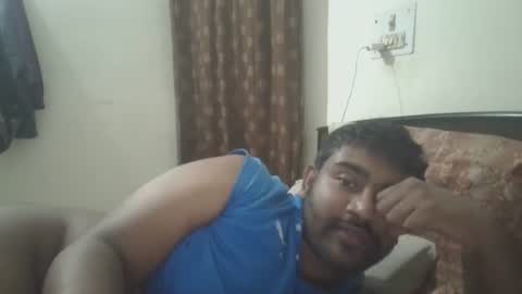 Snapshot of nairanandu28 chatting on 23, 4, 2026 NAIRANANDU28 online show from 23, 4, 2026