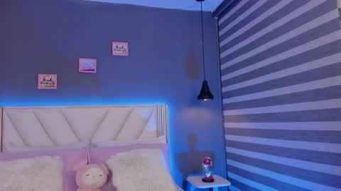 Snapshot of naishaford_1 chatting on 21, 4, 2026 Naisha Ford online show from 21, 4, 2026