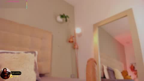 INSTAGRAM  m2221     online show from 6, 4, 2026