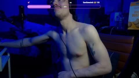 Snapshot of nakedboi420 chatting on 4, 3, 2026 mid-west guy living on the east coast trying to figure out where to go next online show from 4, 3, 2026