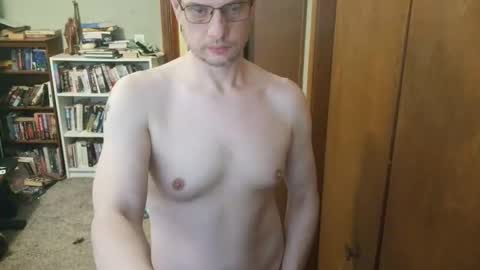 Snapshot of nakedcav chatting on 3, 5, 2026 NakedClown online show from 3, 5, 2026