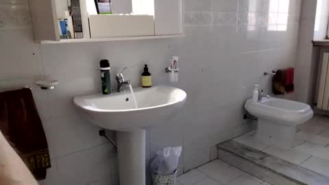 Snapshot of nakednudist72 chatting on 25, 1, 2025 Naked Naturist online show from 25, 1, 2025