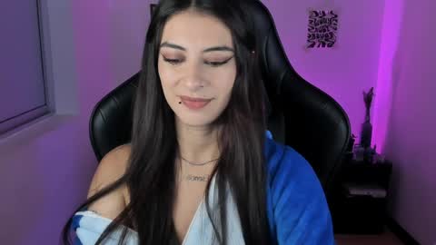 Snapshot of nala_saphir chatting on 8, 4, 2026 nala_saphir online show from 8, 4, 2026