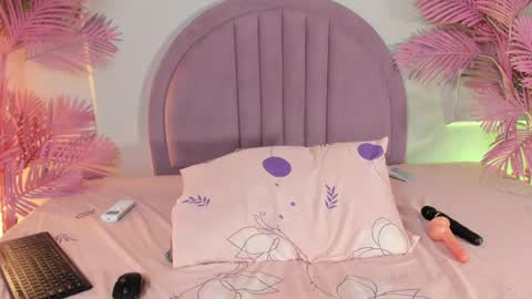 Snapshot of nalapalmer chatting on 22, 5, 2026 nalapalmer online show from 22, 5, 2026