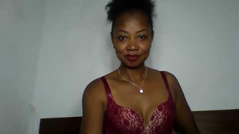 nalinah86 online show from 24, 2, 2026