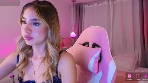 Snapshot of nallahh_ chatting on 12, 11, 2025 Nallah online show from 12, 11, 2025