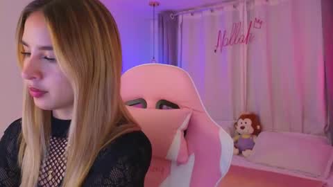 Snapshot of nallahh_ chatting on 21, 11, 2025 Nallah online show from 21, 11, 2025