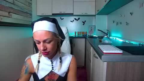 Snapshot of nally_ferrari chatting on 30, 10, 2025 Nally online show from 30, 10, 2025