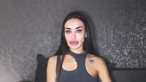 Lady online show from 9, 3, 2026