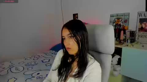 Snapshot of nami_white chatting on 19, 9, 2025 nami_white online show from 19, 9, 2025