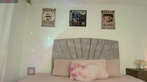 Snapshot of namithompson chatting on 10, 3, 2026 NamiThompson online show from 10, 3, 2026