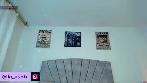 Snapshot of namithompson chatting on 22, 4, 2026 NamiThompson online show from 22, 4, 2026