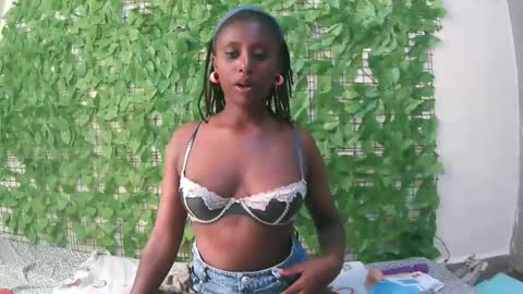 Snapshot of nana2095 chatting on 17, 1, 2026 nana2095 online show from 17, 1, 2026