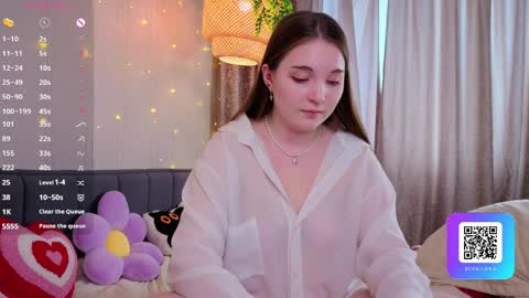 Luna online show from 11, 4, 2026