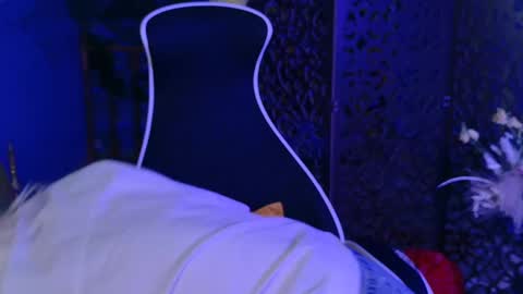 nancymartinez online show from 4, 3, 2025